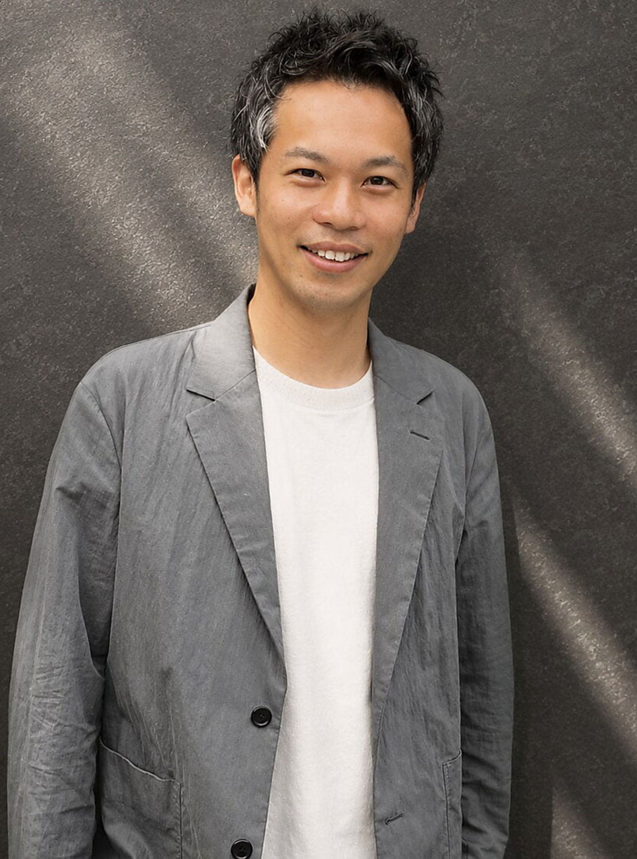 鈴木　一右